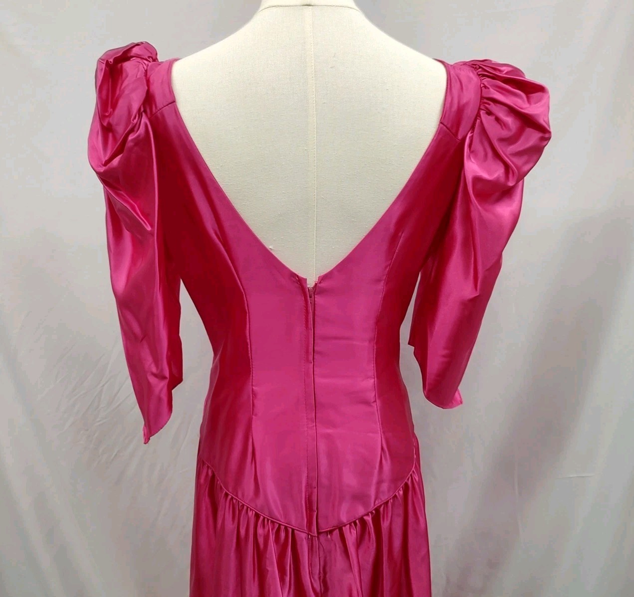 80&rsquo;s Vintage Dress Hot Pink Liquid Satin Shine Puff Sleeve Bow V Back Gown 13/14