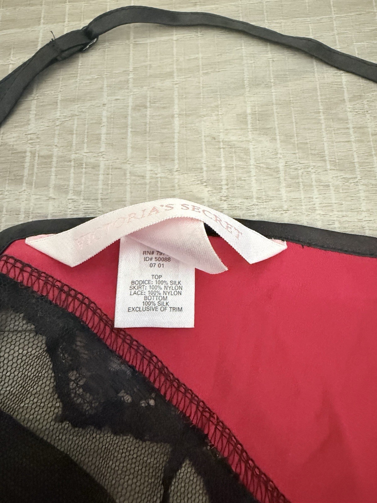 Vtg 2001 VICTORIA’S SECRET Red Silk Black Mesh Babydoll Flyaway XS Y2K Archival
