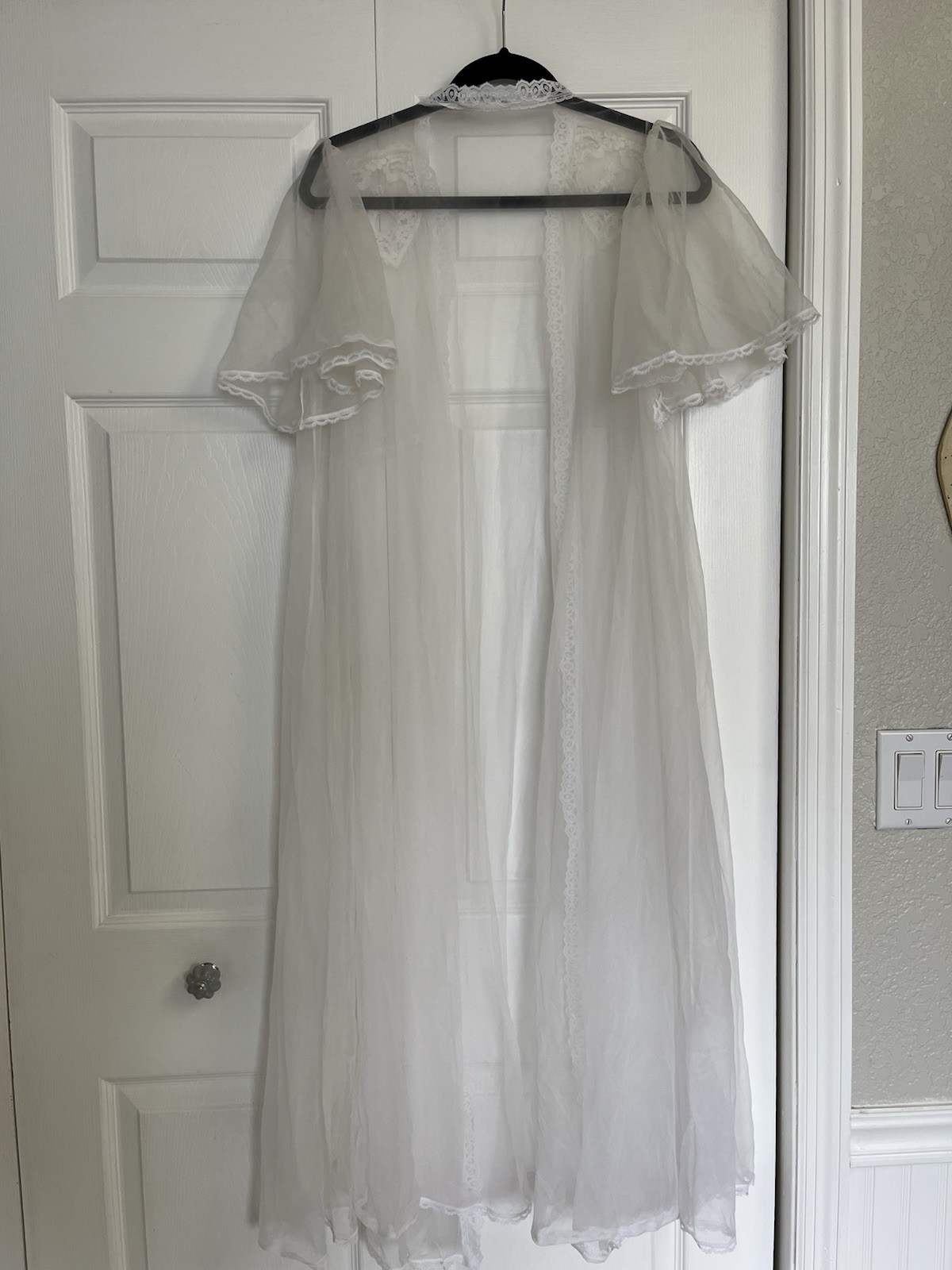 Val Mode White, Grayish Lingerie Peignoir Robe Sheer Embellished Size L