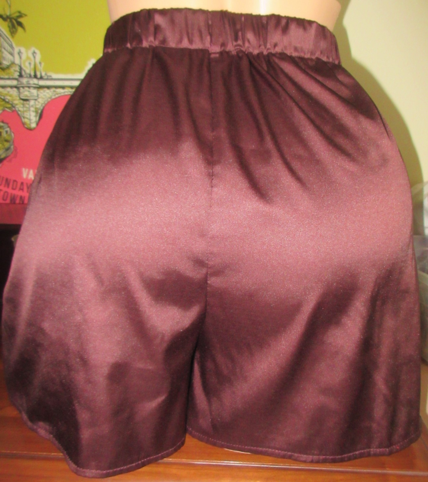 UB DEEP BURGUNDY mega LACE trim POLY SATIN silky sleep shorts IVORY LACE size XL