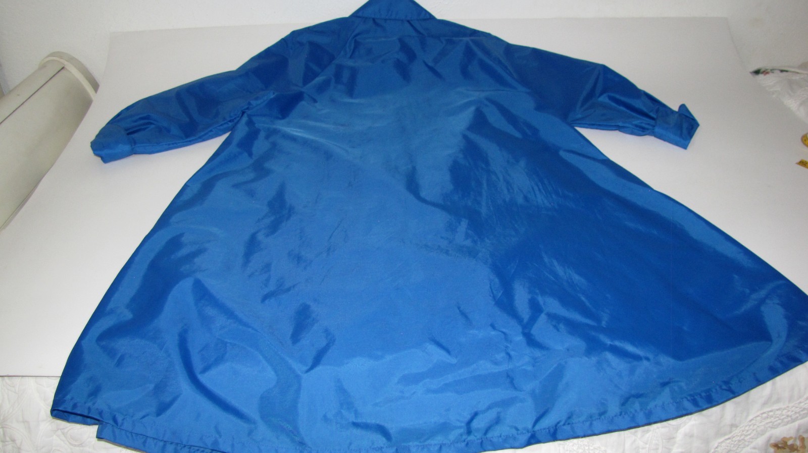 VTG Aqua Sheen Royal-Blue Button Raincoat Trenchcoat Packable Lightweight Wm S/M