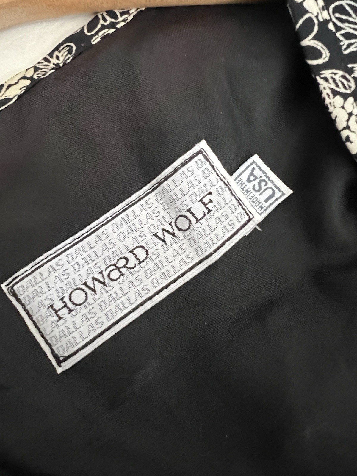 VTG Howard Wolf Tiger Cat Novelty Print Vest Black White Tie Front Small 8 Art