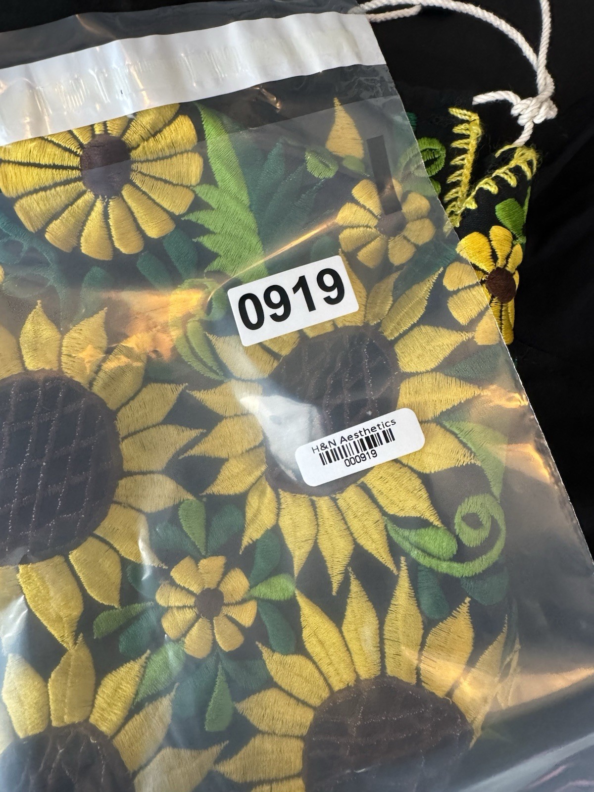Mexican floral hand embroidery blk sunflower huipil blouse tunic cinco de mayo