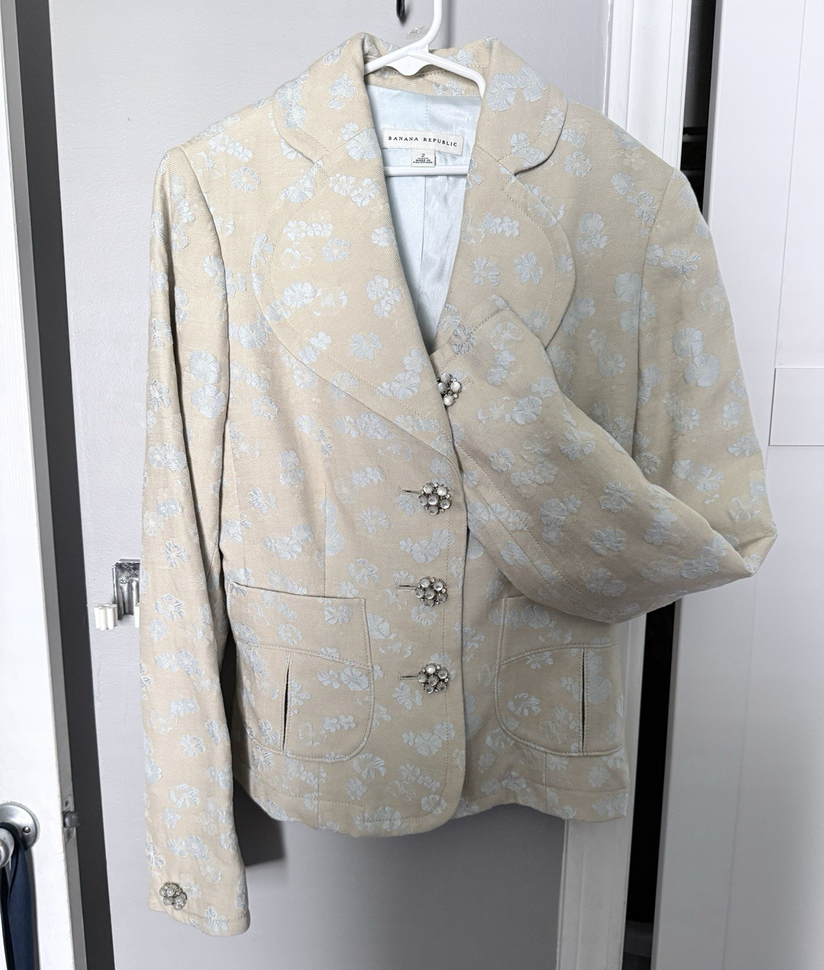 Banana Republic Women’s Blazer Size 2 Beige/White Floral Jacquard Lined 3-Button