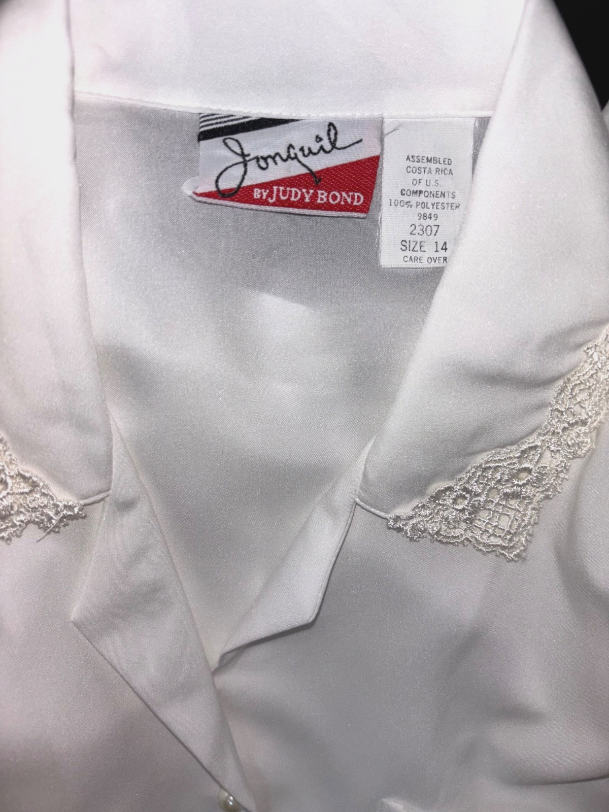 VTG JONQUIL by JUDY BOND Size 14 Button Up Lace Detail Neckline Blouse Ivory
