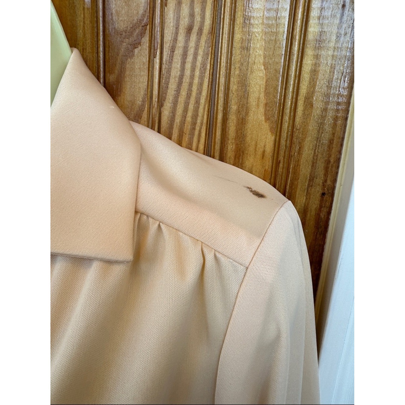Vintage 70s Mize Modes Light Peach Button-Up Knit Polyester Long Sleeve Shirt