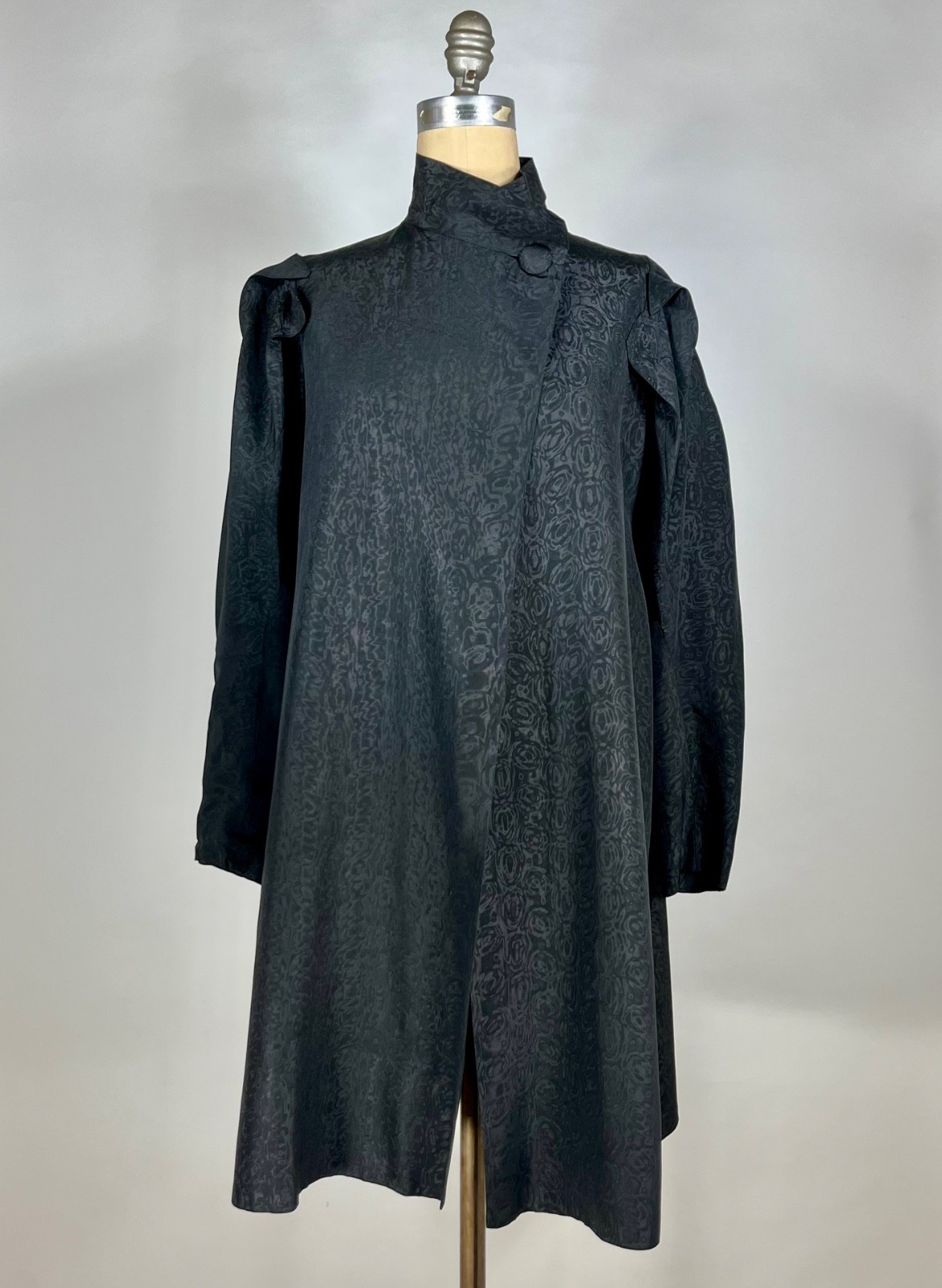Vintage 1930&rsquo;s black double-faced MOIRE SILK opera coat w/unique shoulder design