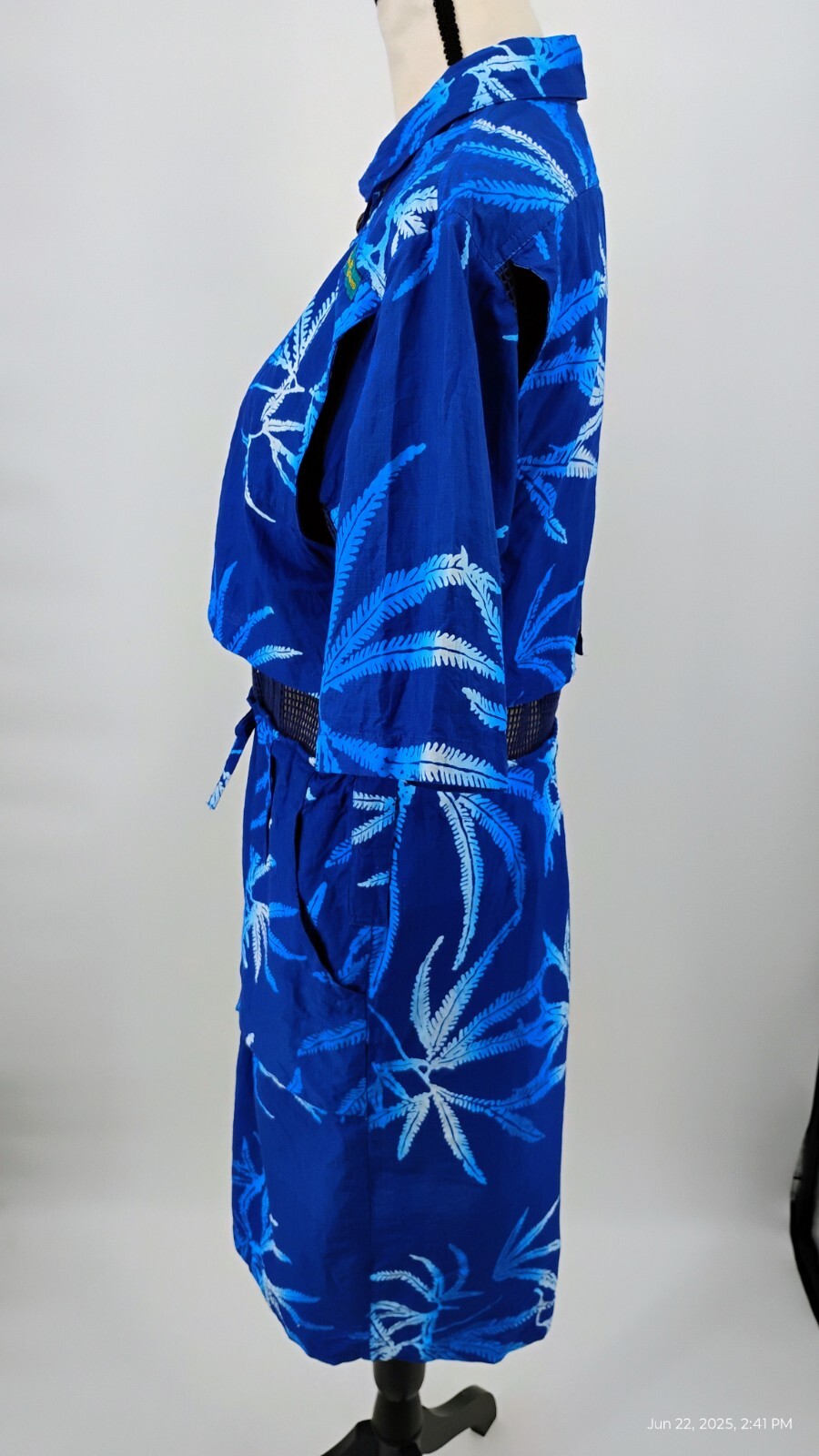 Global Kiwis Dress Vented Button Up Zip Pockets Mesh 100% Cotton Blue Tropical M