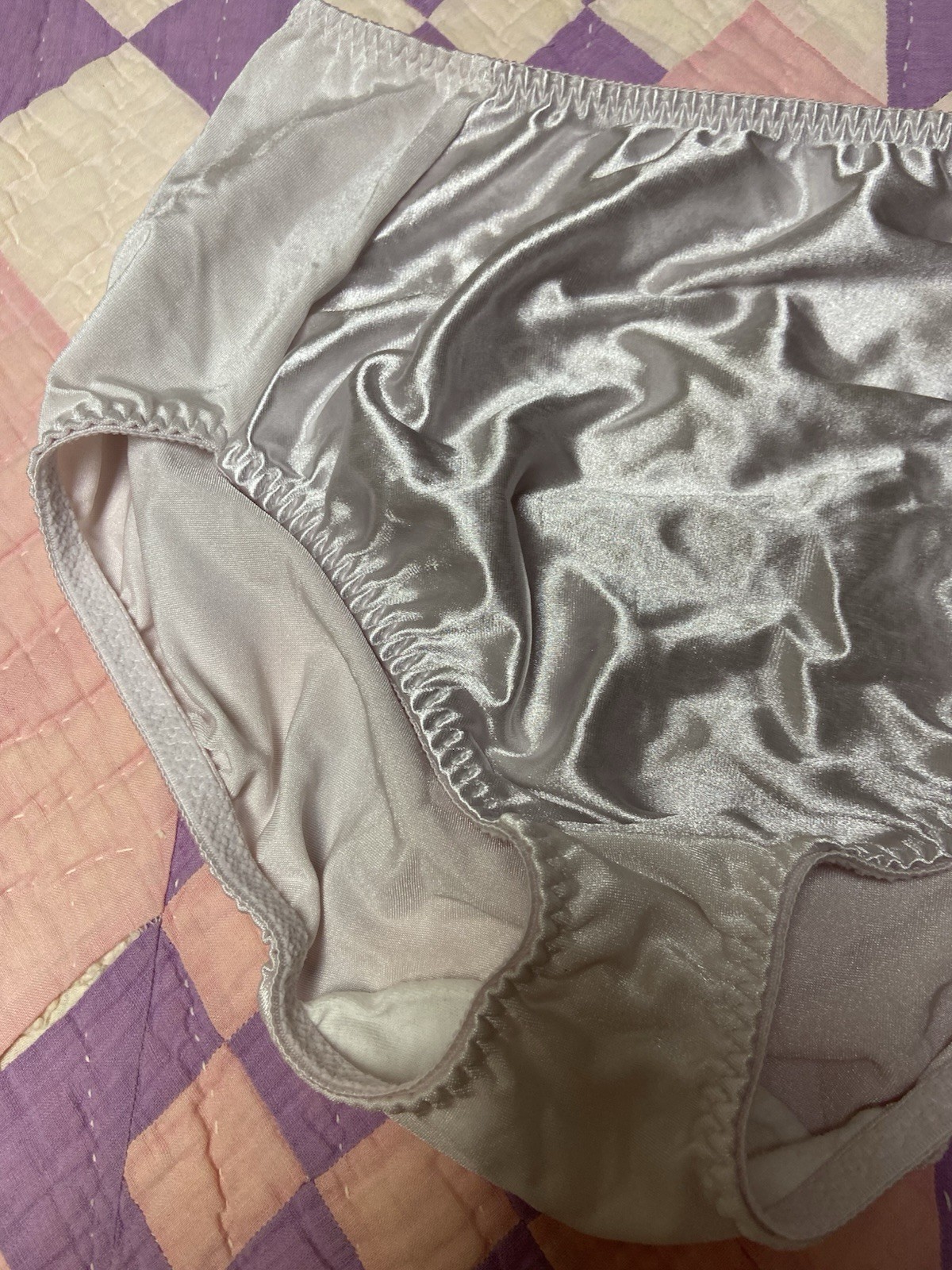 VTG Vanity Fair Satin Panties XL Nylon Granny Sissy Beige