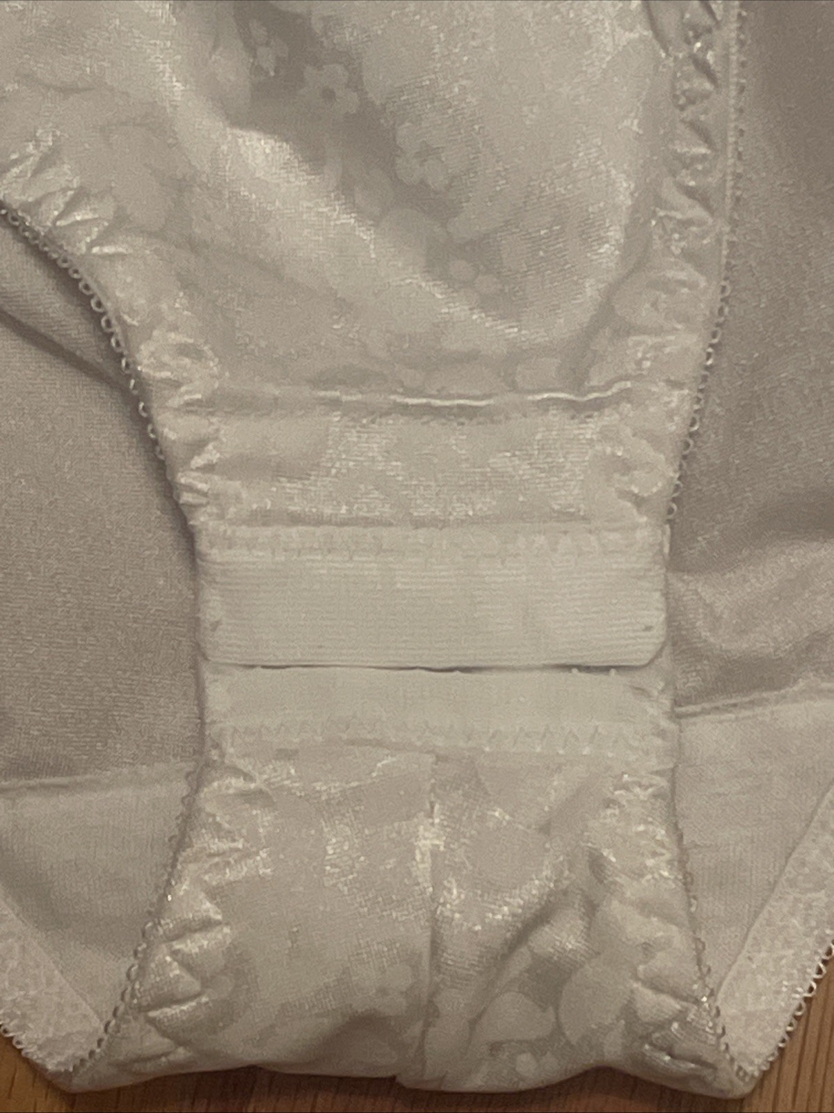 VINTAGE CARNIVAL CORSOLETTE BODY SHAPER White Size 32C LINGERIE NOS