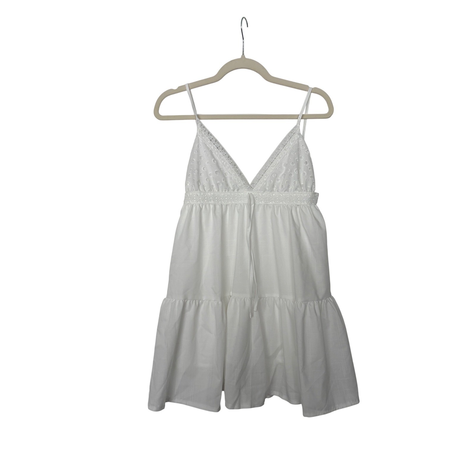 White Eyelet Lace Tiered V-Neck Spaghetti Strap Coquette 90&rsquo;s Y2K Babydoll XS