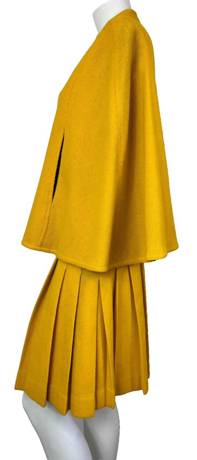 60s Wool Skirt & Cape Set Size Small Yellow Ribbed Lined Covered Button Placket