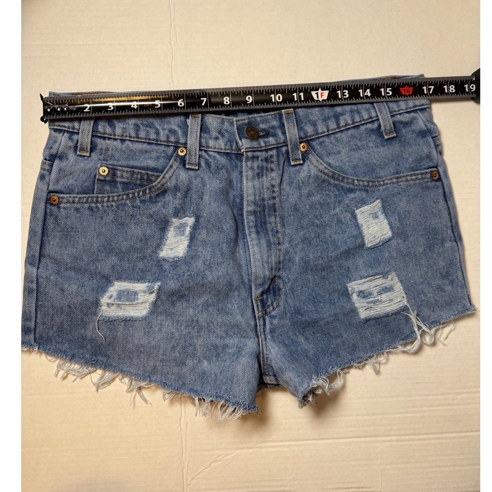 Levis Orange Tab Vintage High Waisted Distressed Denim Cutoff Shorts Light Wash
