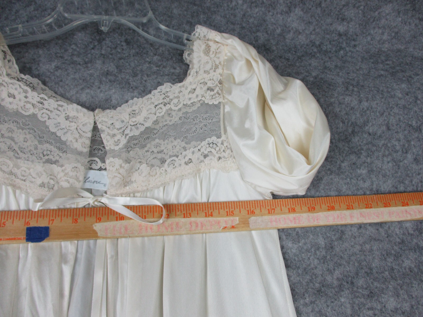 Miss Elaine Peignoir Robe nightgown & Dress Women S Ivory BUTTER SOFT Nylon Lace