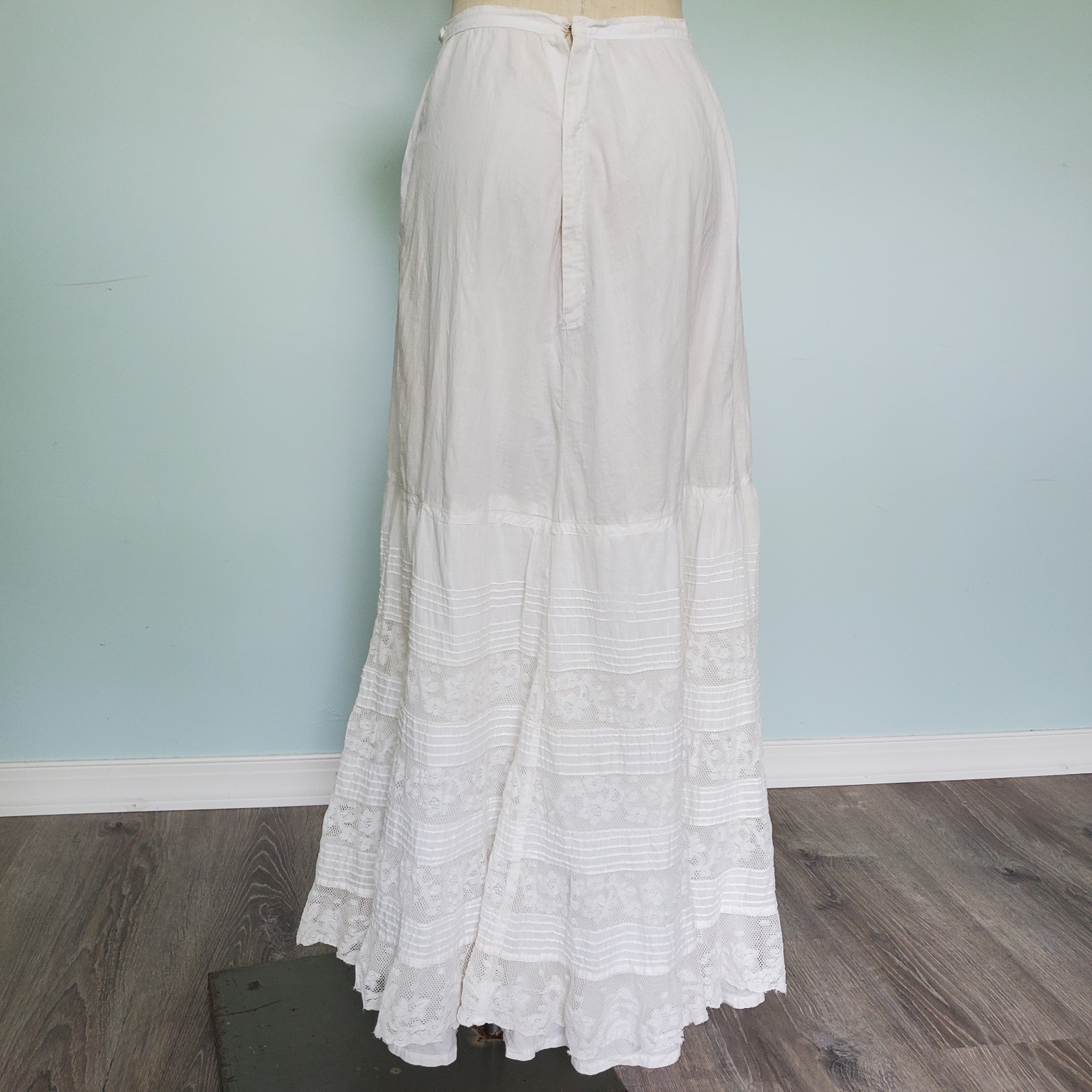 Antique Edwardian Petticoat Half Slip Cotton Vintage Hook Eye Floral Lace Xs 26&Prime;