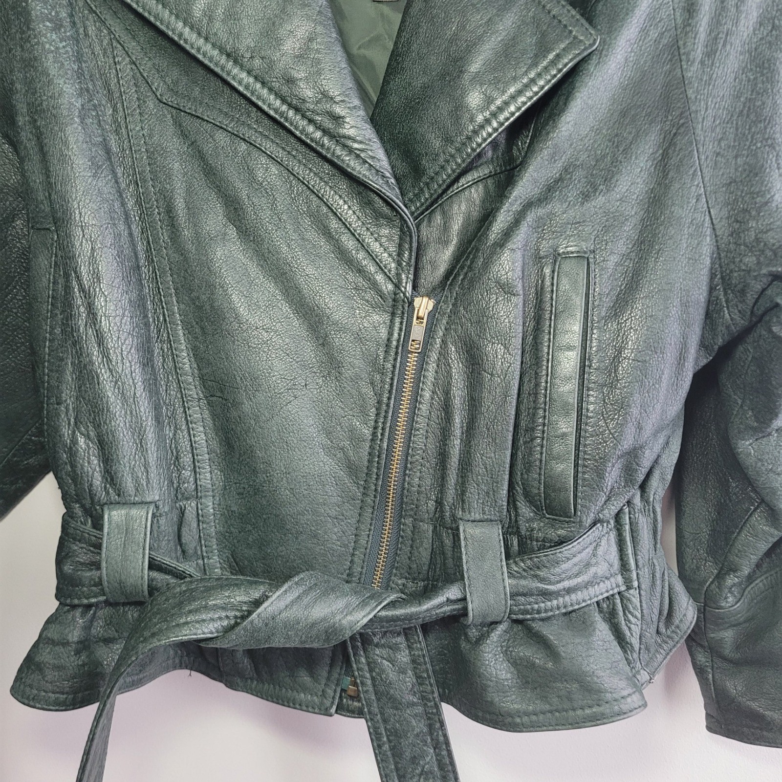 Vintage Adventure Bound Wilson&rsquo;s dark green leather bomber jacket thinsulate