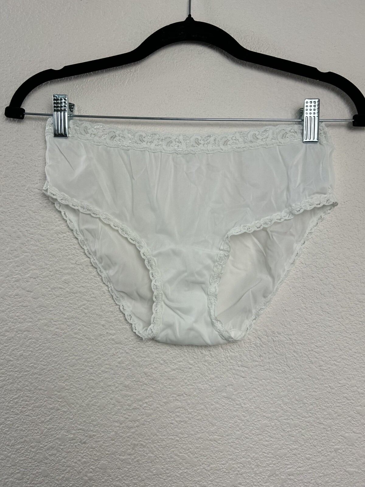 Vintage Dixie Belle 100% Nylon Lace Trim Bikini Panty Panties Briefs White Sz 5