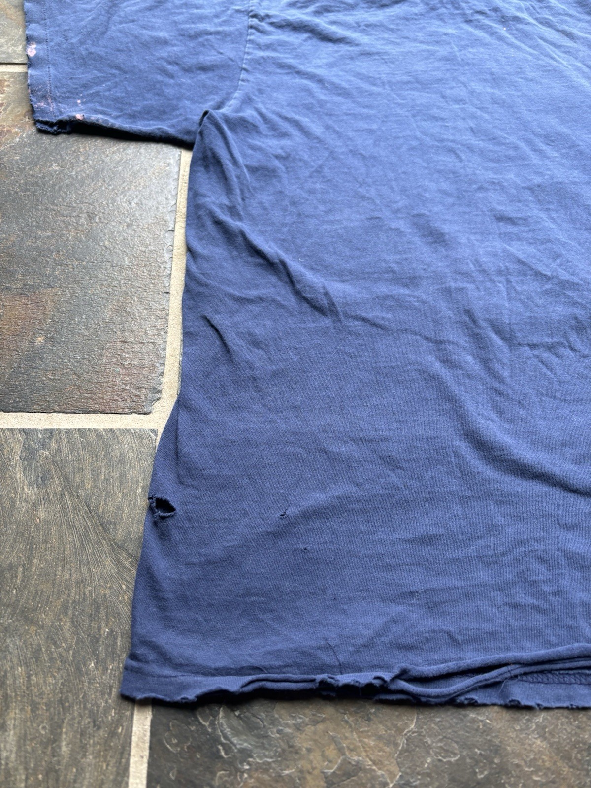 VTG 1996 Thrashed Rare HELLO KITTY Tee.single Stitch.m/L. Made USA.unisex