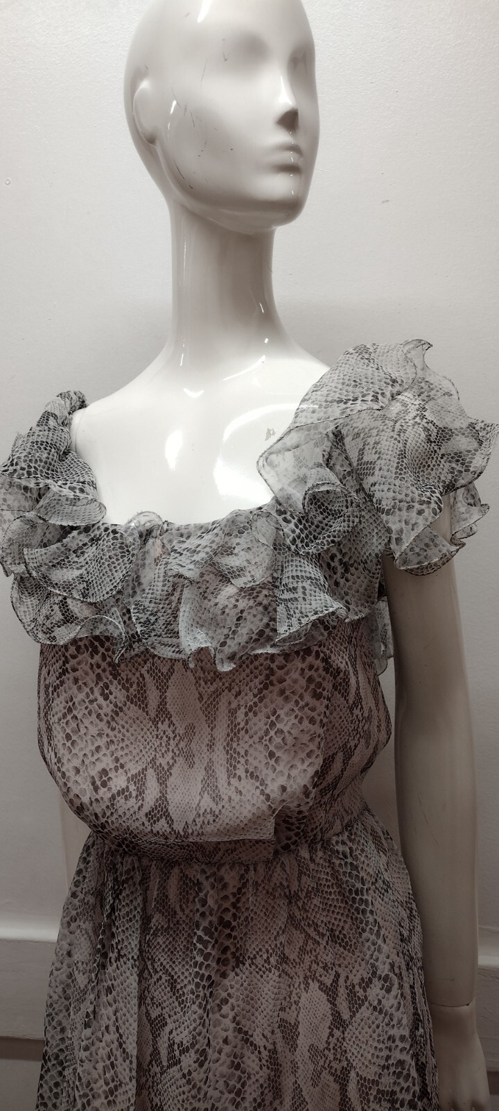 Vintage 80s Gray Snakeskin Chiffon Dress Ruffles Flamboyant Dolly Busty Size S/M