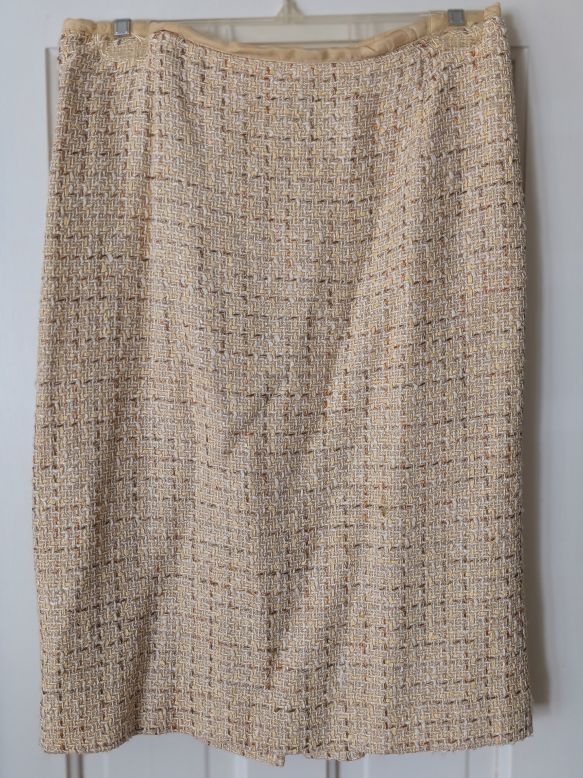 COMING SOON Vintage Oscar De La Renta Skirt Suit
