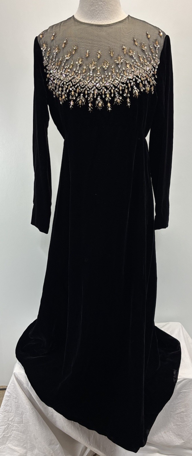 Vtg 60s Malcolm Starr Black Velvet Gown Dress Womens 14 Black Embellished Jewel