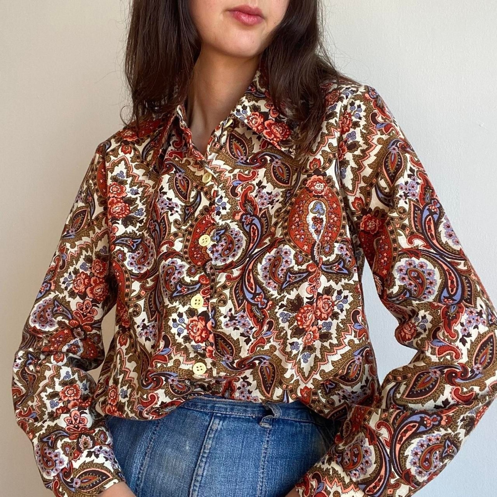 1970s burnt orange floral paisley cotton polyester button up