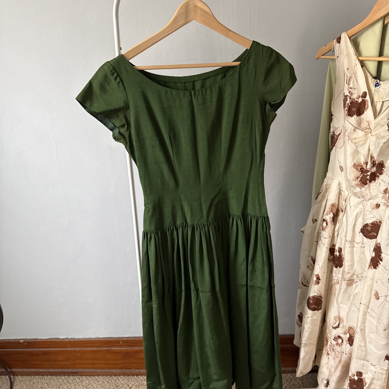Lot of 15 Vintage 1950s 1960s 1970s Women&rsquo;s Clothing Lot Dresses Jumpsuits B