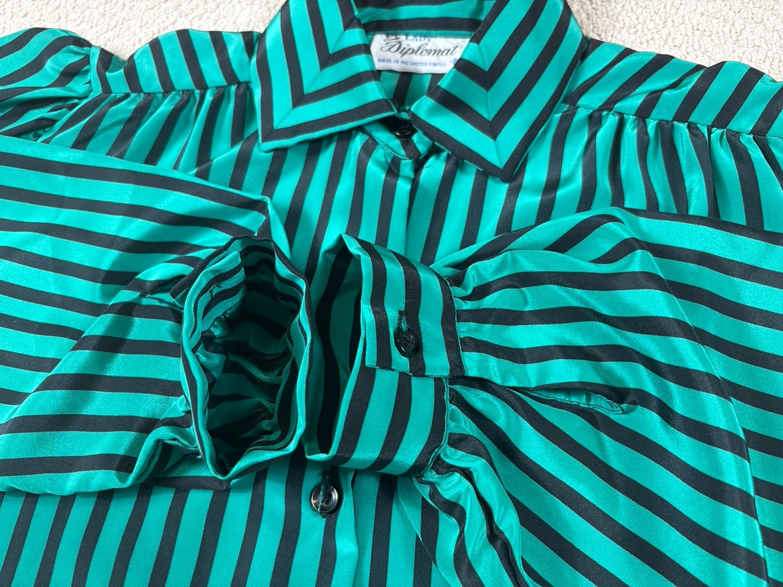 Vintage Pussy Bow Scarf Blouse Button Up Women&rsquo;s 8 Striped Green Made In USA