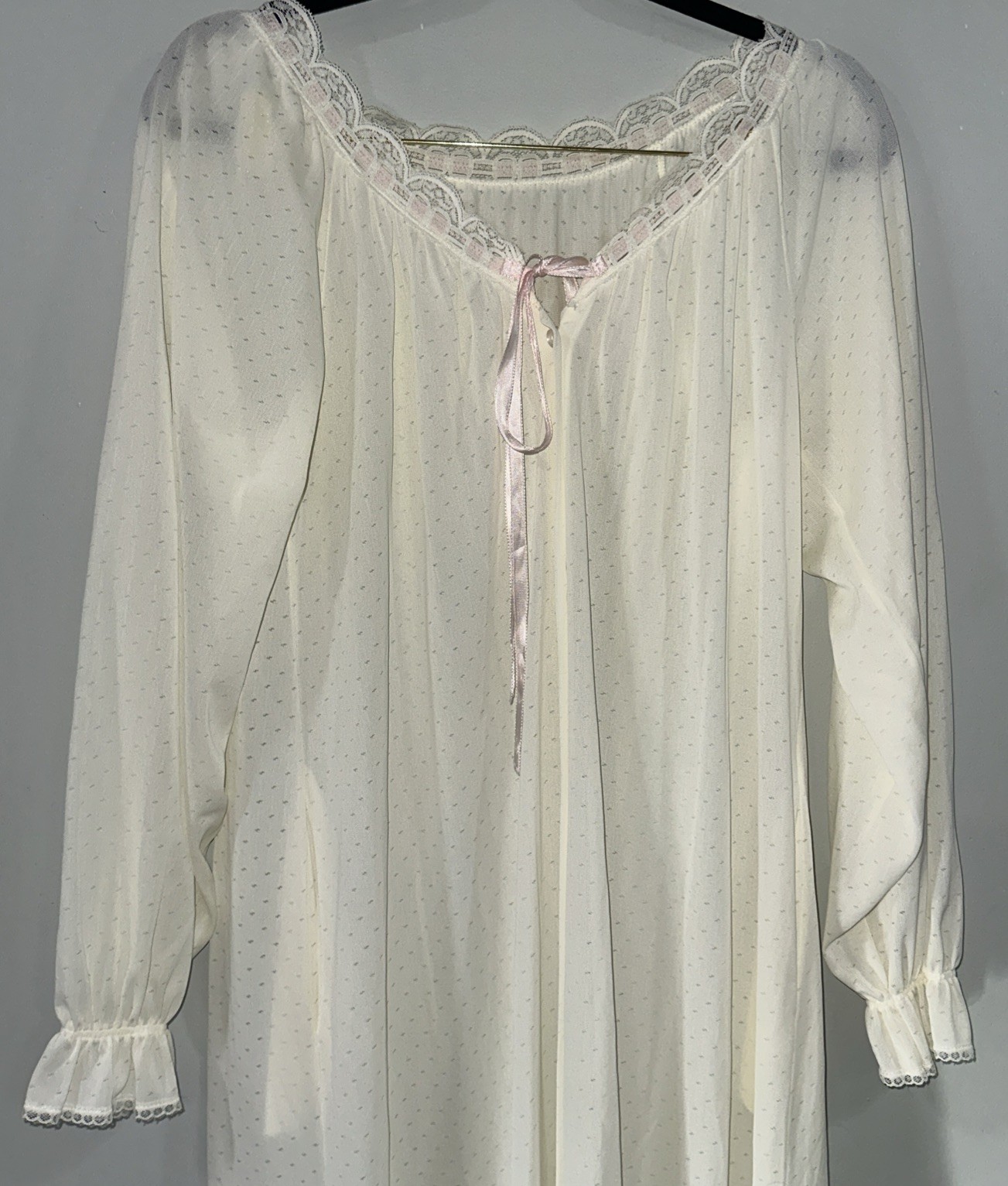 Vintage Miss Elaine Cream Peignoir Nightgown & Robe Romantic Bridal USA Nylon