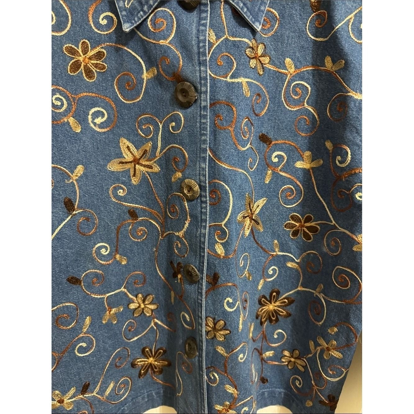 Units Embroidered Cotton Denim Jacket Boho Floral Wood Buttons Long Sleeve Large