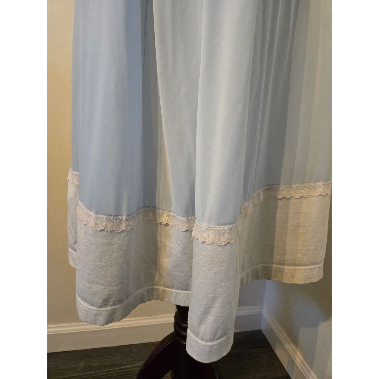 Vtg Lucie Ann Powder Blue Lace Flutter Sleeve Nightgown USA Nighty Lingerie L
