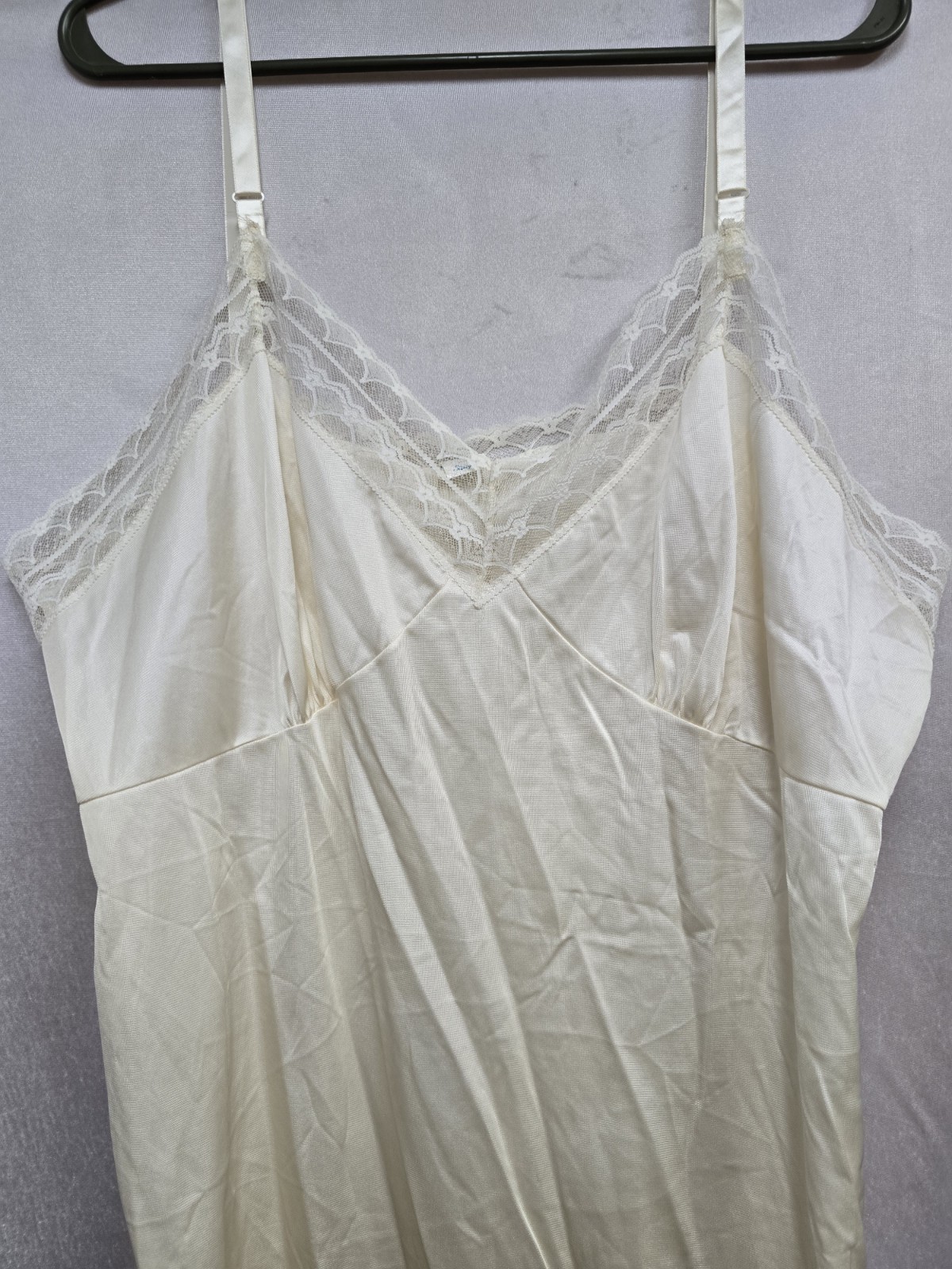 Sliperfection Vintage Candleglow Nylon Slip 44 46 42