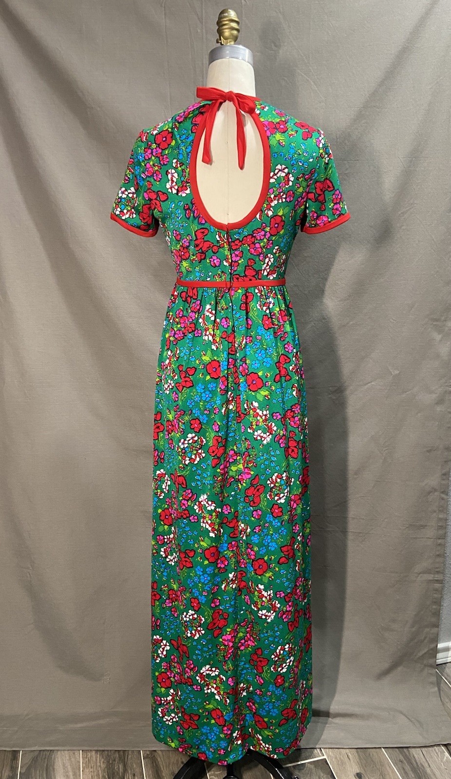 Vintage 1970’s Keram New York Floral Dress Keyhole Back Size XS 0/2