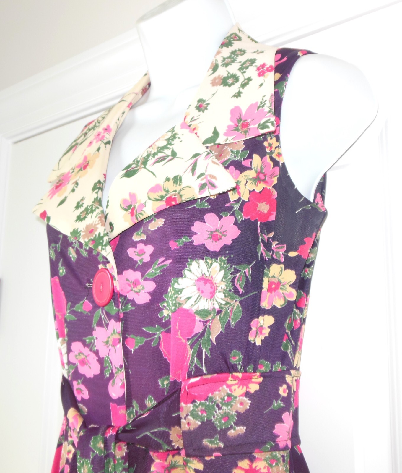 Vintage Floral Dress sz ~S Large Collar Button Front w Belt 60&rsquo;s 70&rsquo;s Sleeveless