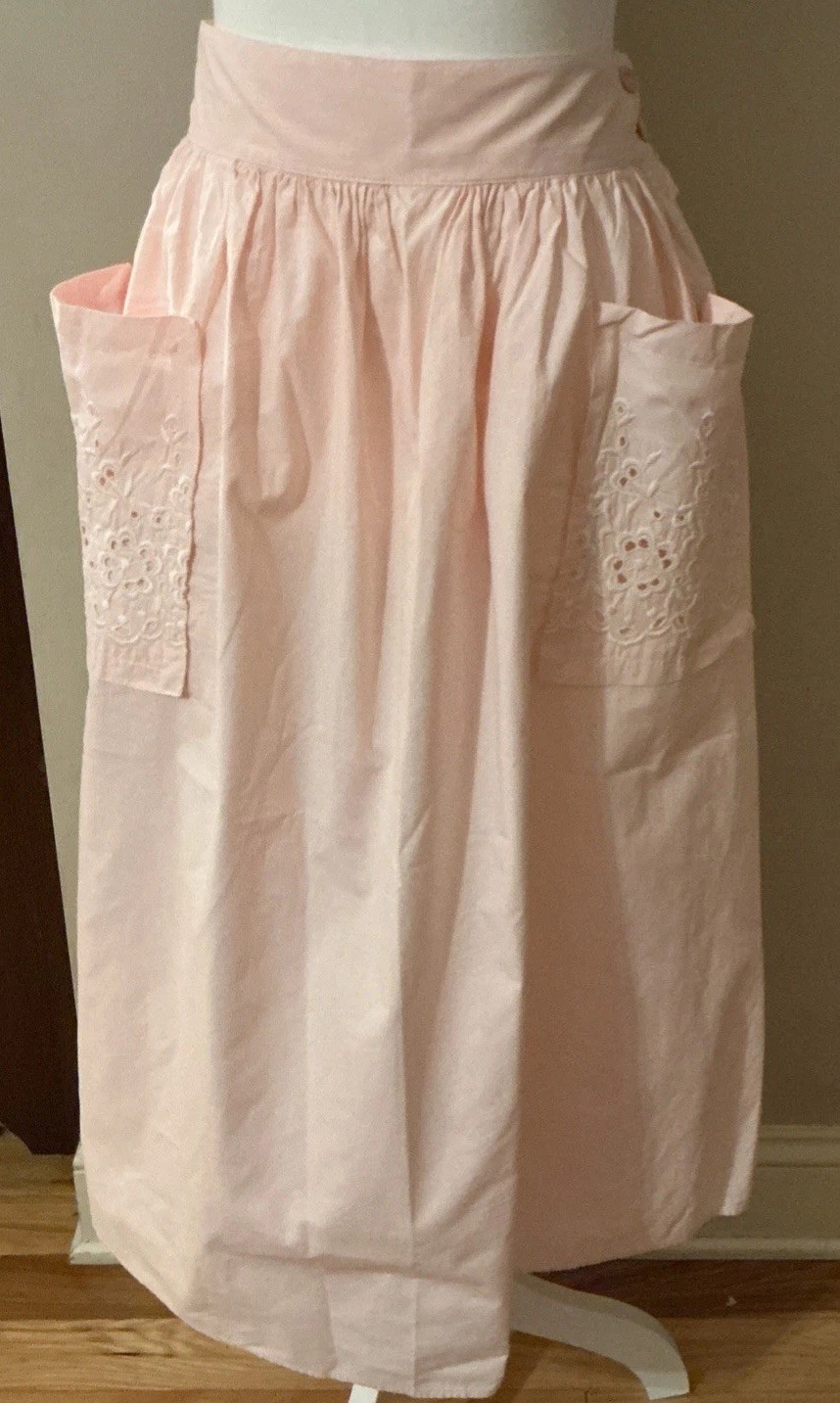 Vintage Pink Cotton Eyelet Big Pockets Skirt 28
