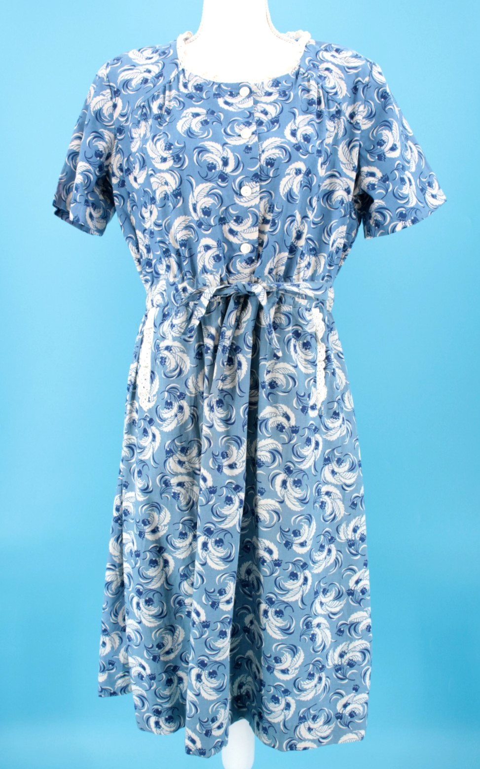 VTG Women&rsquo;s 40s Blue & White Floral Day / House Dress Sz XL 1940s Joan Curtis