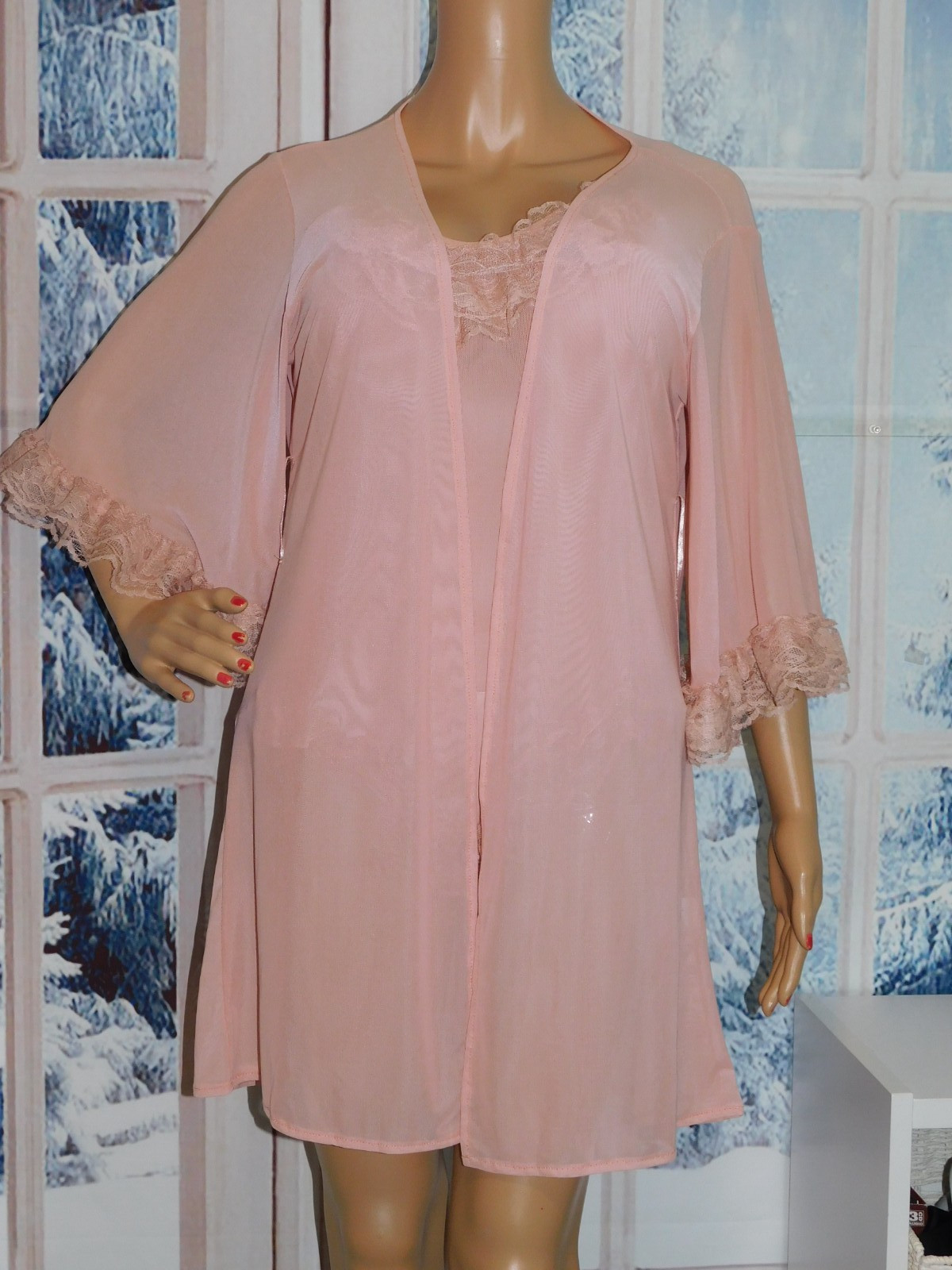 Romantic Ruffled Teddy and Matching Robe Blush Tone Adj Straps NOS Medium