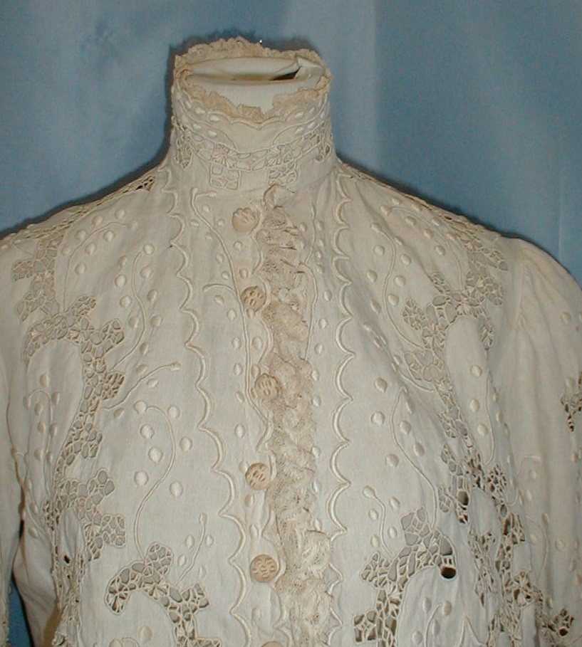 Elegant Antique Dress Victorian 1890 Beige Cut Work Linen Tea Dress
