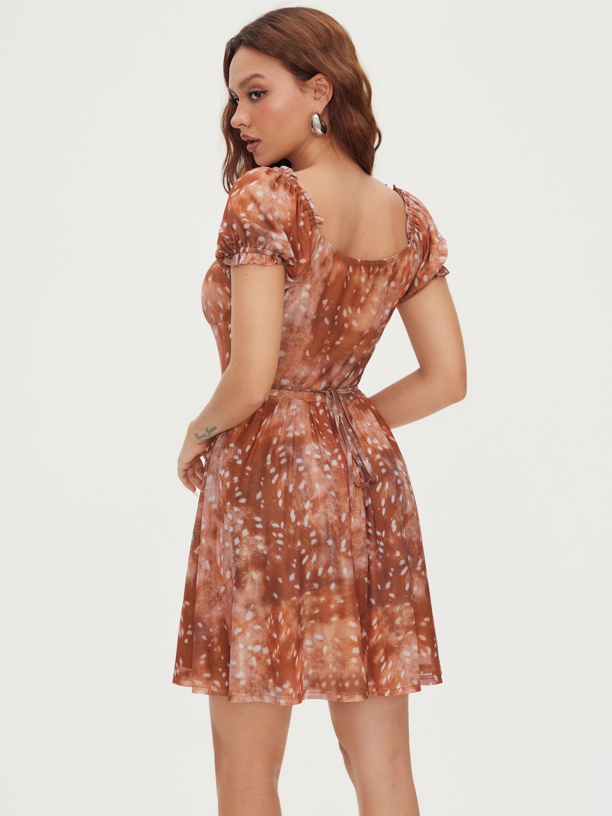 CIDER Women&rsquo;s Square Neck Lightweight Puff Short Sleeve Mini Dress Floral Pri…