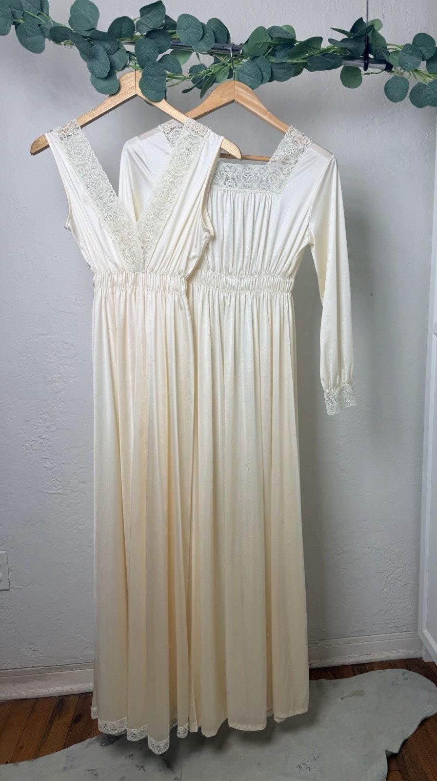 Vintage Miss Elaine Peignoir Set Ivory Lace Bridal Robe Gown Small USA