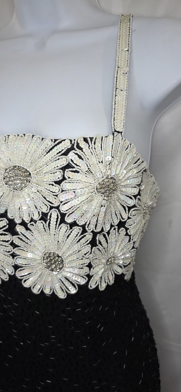 VTG Frank Usher Heavy Beaded & Sequinned 100% Silk Dress Size S 80s 90s Floral