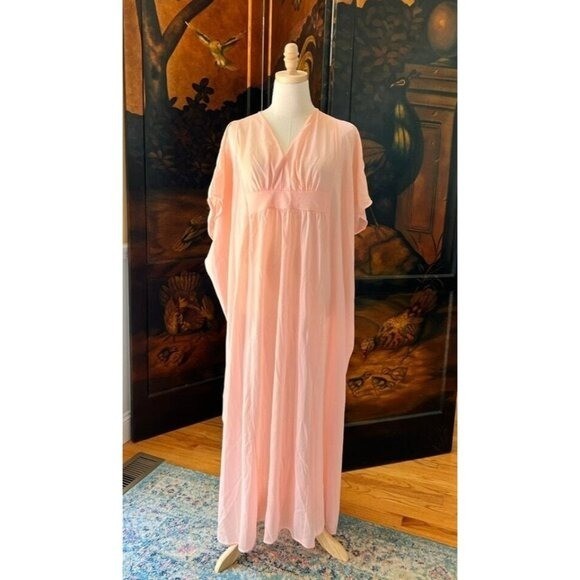 Vintage Nightgown MuMu Style Peachy Pink Long Gown Size M Poly Blend