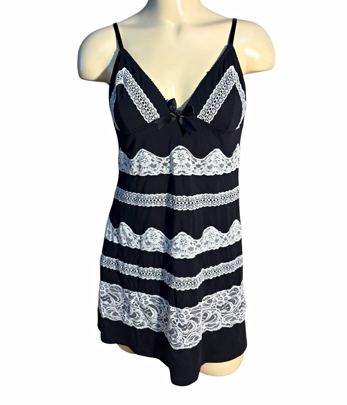 Victorias Secrets Black/White Lace Trim Slip, V-Neck, Adjustable Straps M