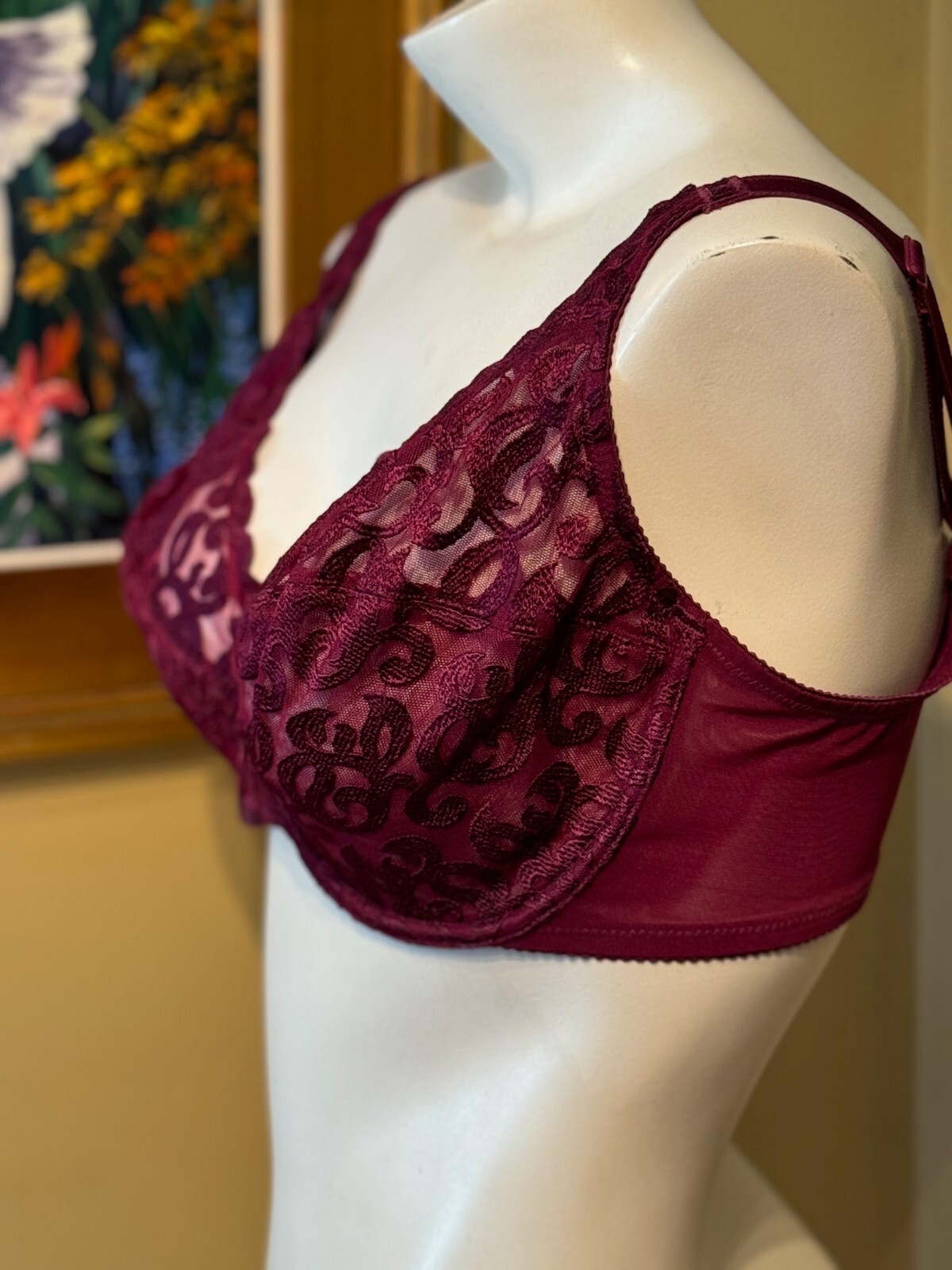 VINTAGE WACOAL 85199 ~ CABERNET ~ ARABESQUE SEMI-SHEER UNDERWIRE BRA ~ 38DD