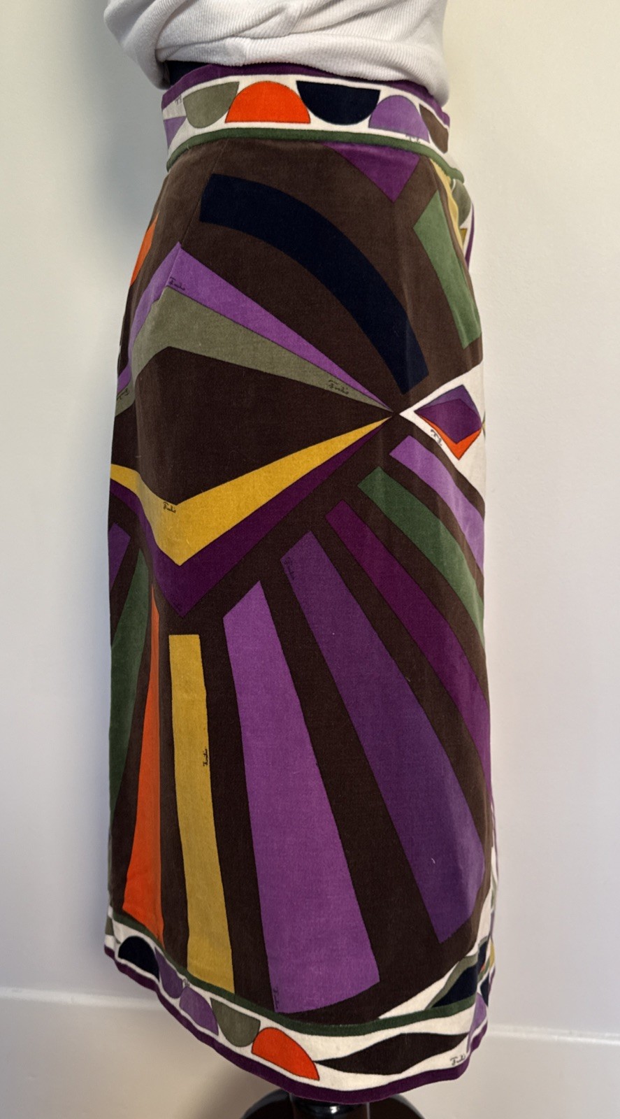 Vintage 1960’s Emilio Pucci For Saks Fifth Avenue Velvet A-Line Skirt XS Mod