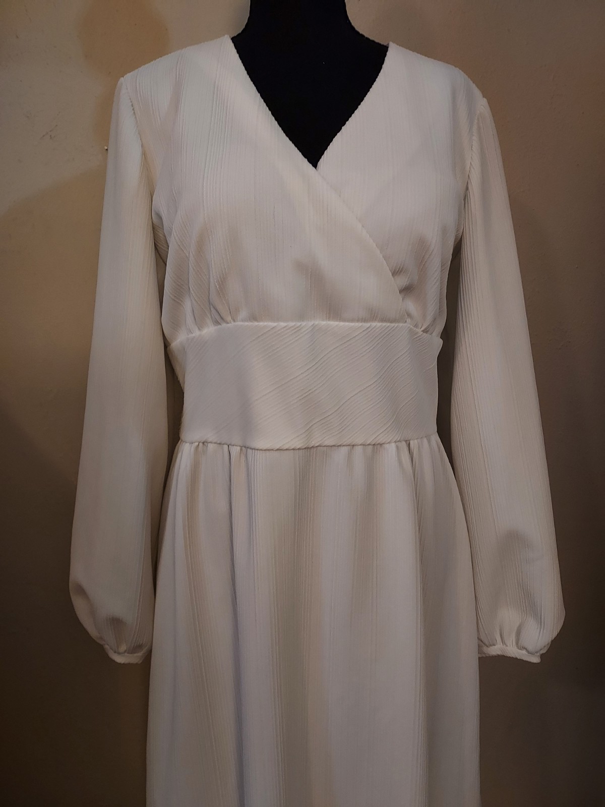 Vintage Maxi White Dress *size 8* With Sleeves 70s Hand Crafted No Label