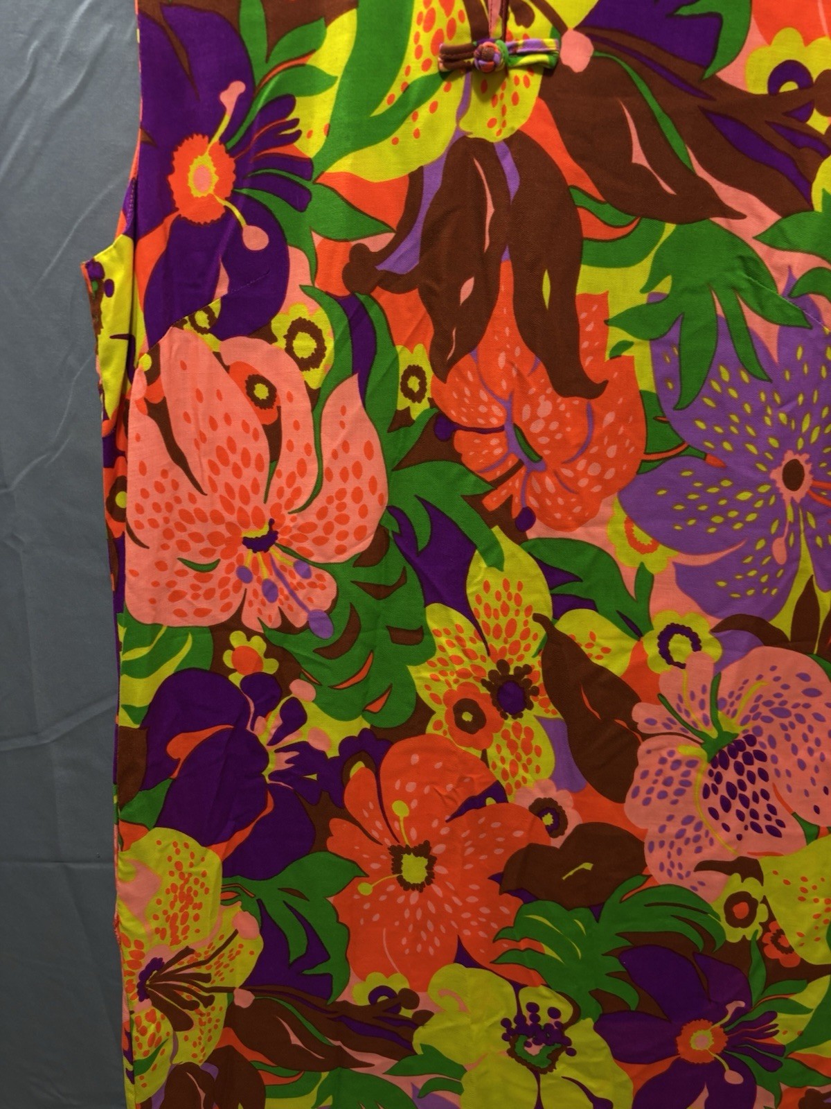 Vintage Sun Fashions of Hawaii Floral Dress Woven Cotton Bold Flowers Sleeveless