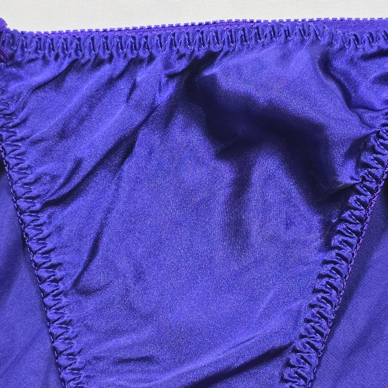 NY & Co Satin Glossy Y2K String Bikini L 7 Panty Purple Underwear