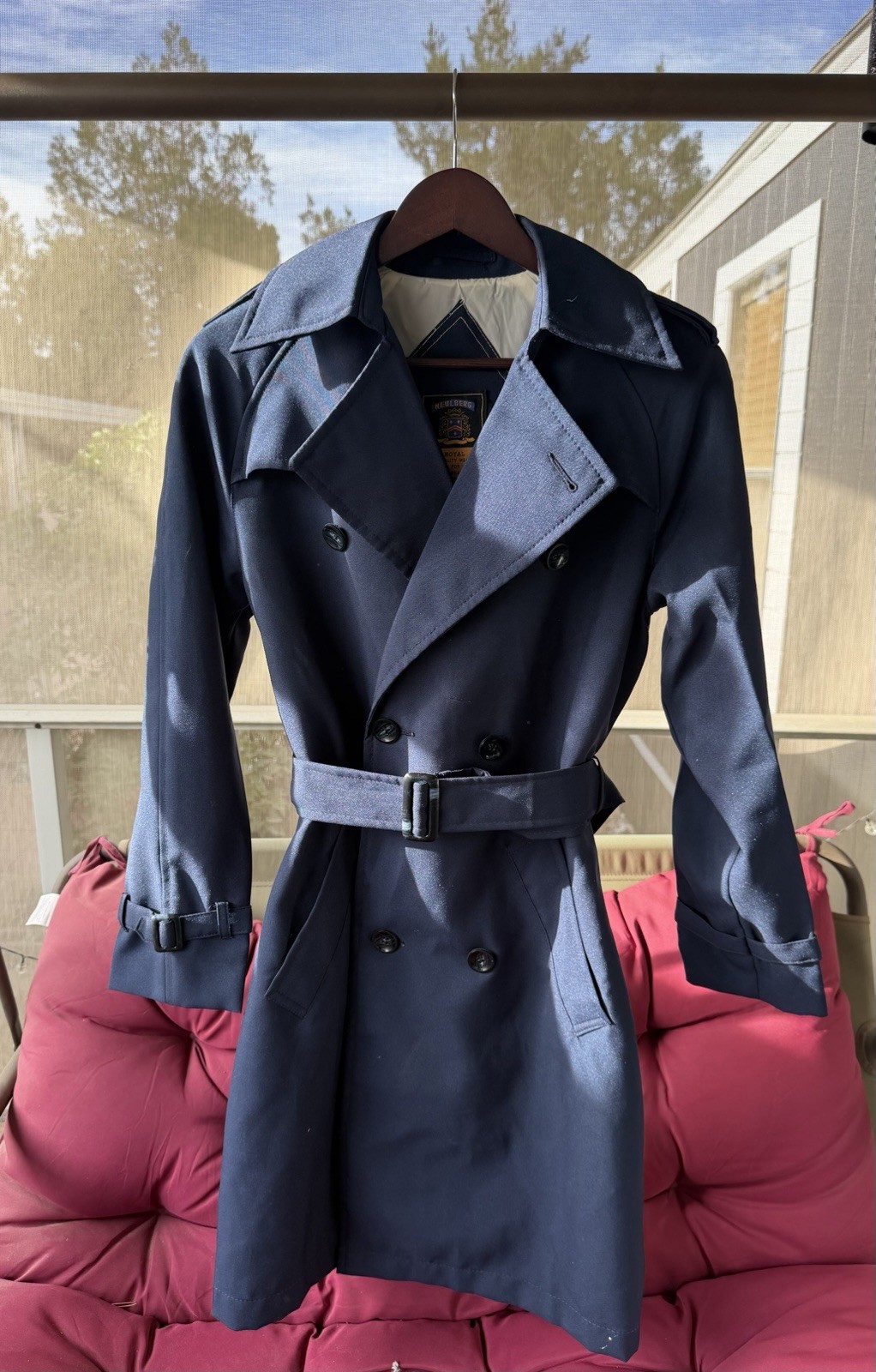 Vintage 70s/80s Neulberg Navy Blue Double-Breasted Trench Coat – Size 30 / Small