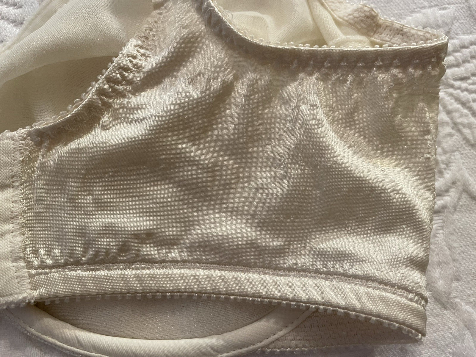Vintage Warners Bra 34DD Perfect Support # 1500 ivory floral unlined underwired